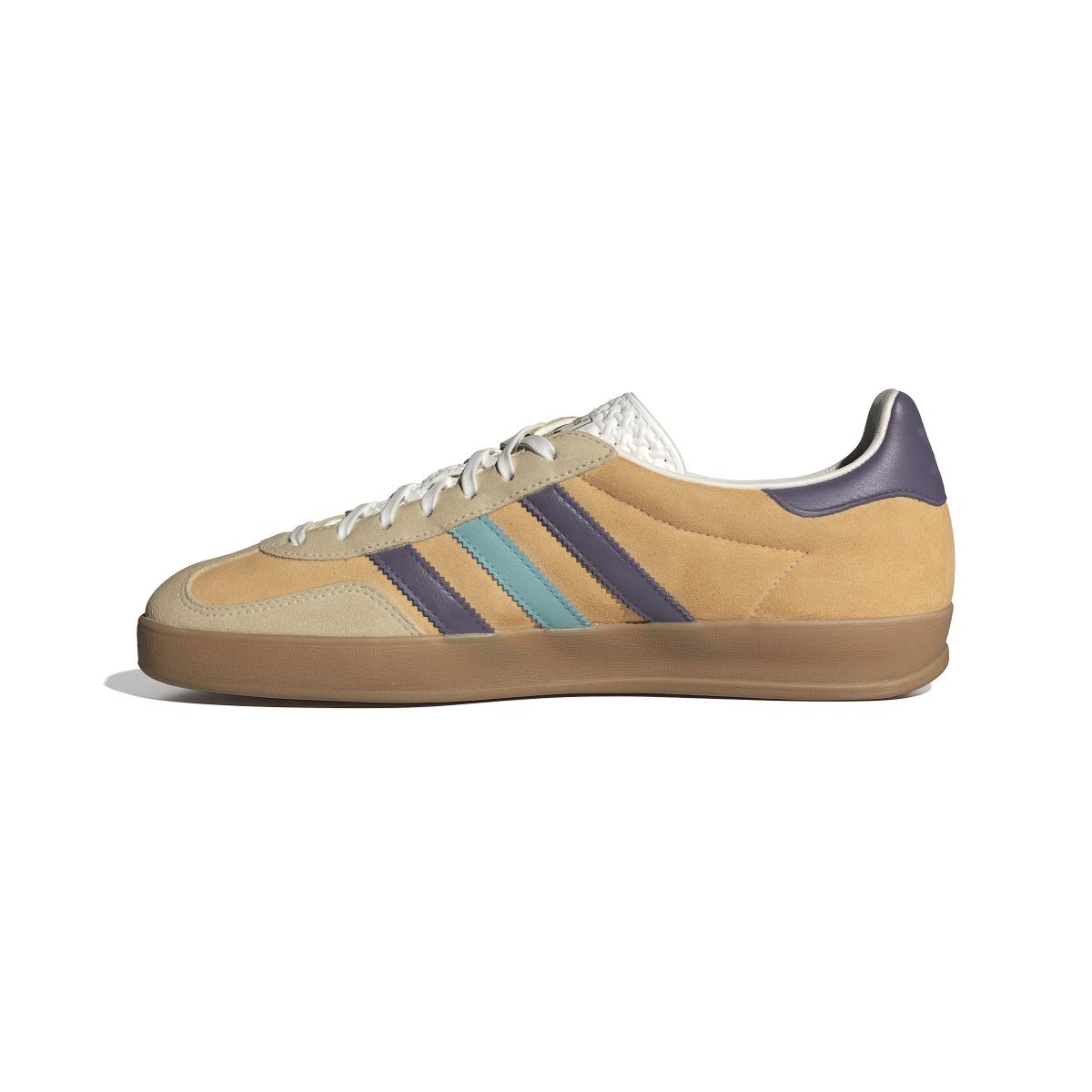 product/2/0/2025_08_adidas_ig1636_5_footwear_photography_side_medial_center_view_white.jpg