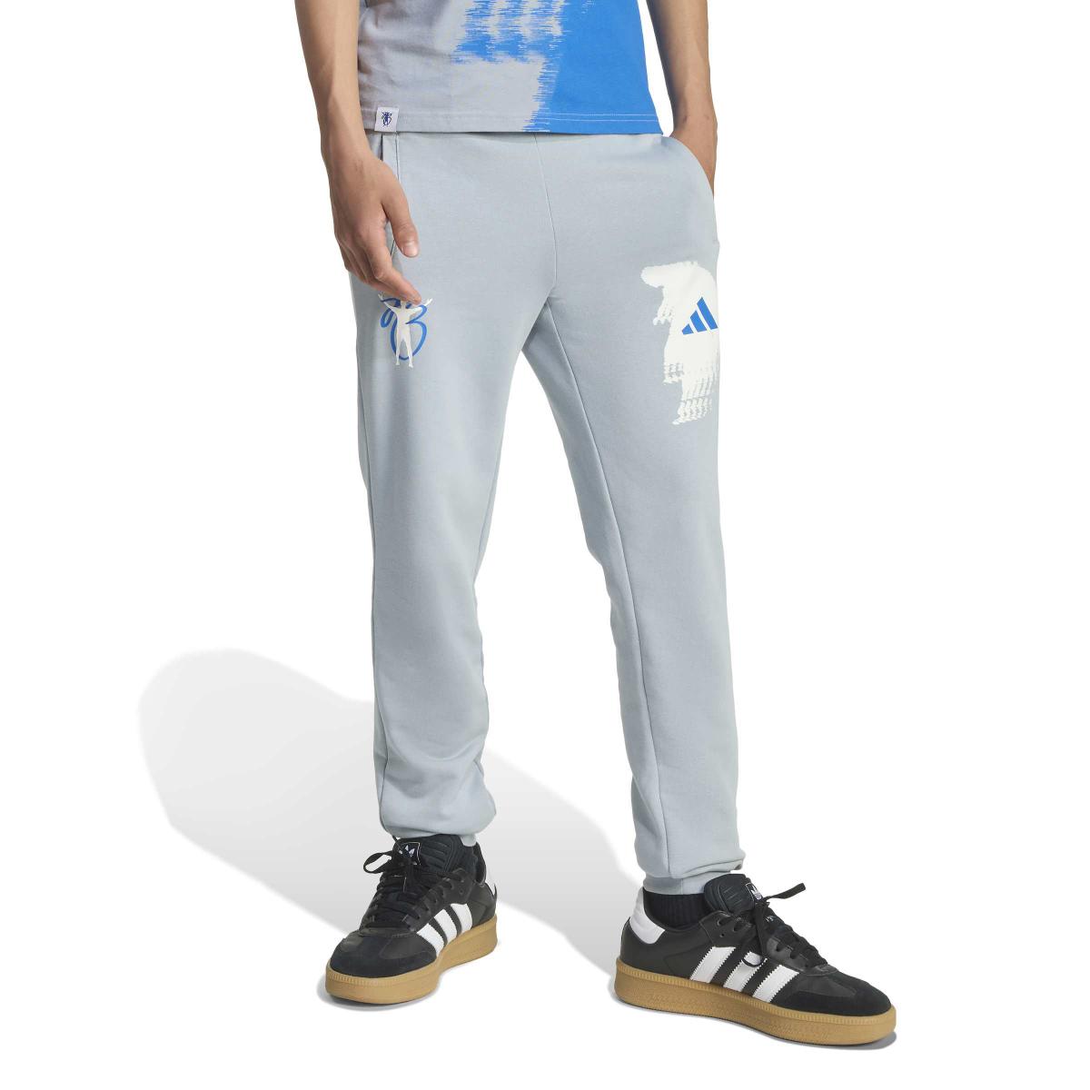 product/2/0/2025_09_adidas_jx6310_2_apparel_on_model_standard_view_white.jpg