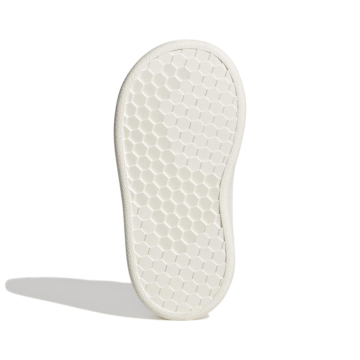 product/a/d/adidas-originals_gw6499_4_footwear_photography_bottom_view_white_000.jpg