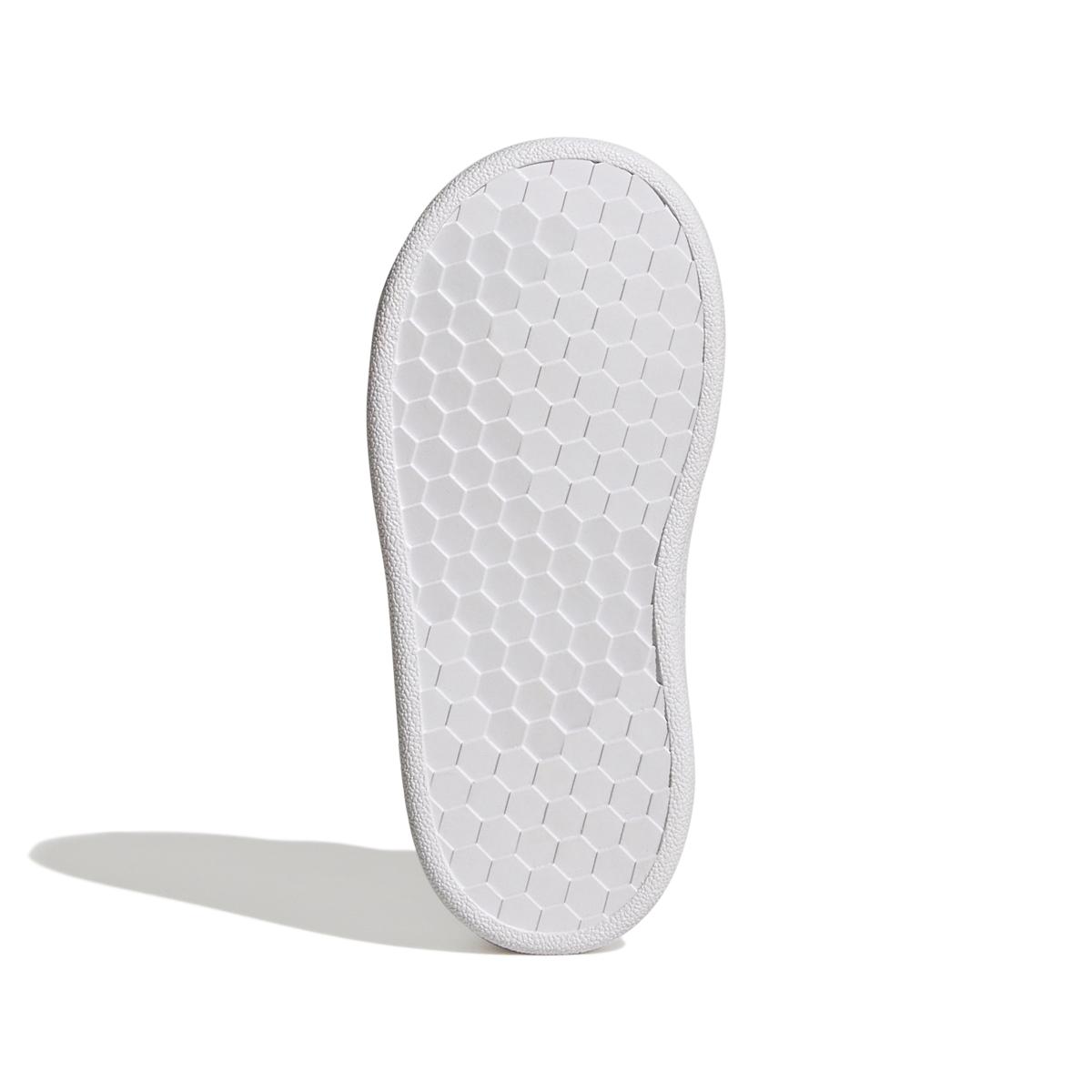product/a/d/adidas-originals_gw6501_4_footwear_photography_bottom_view_white_000.jpg