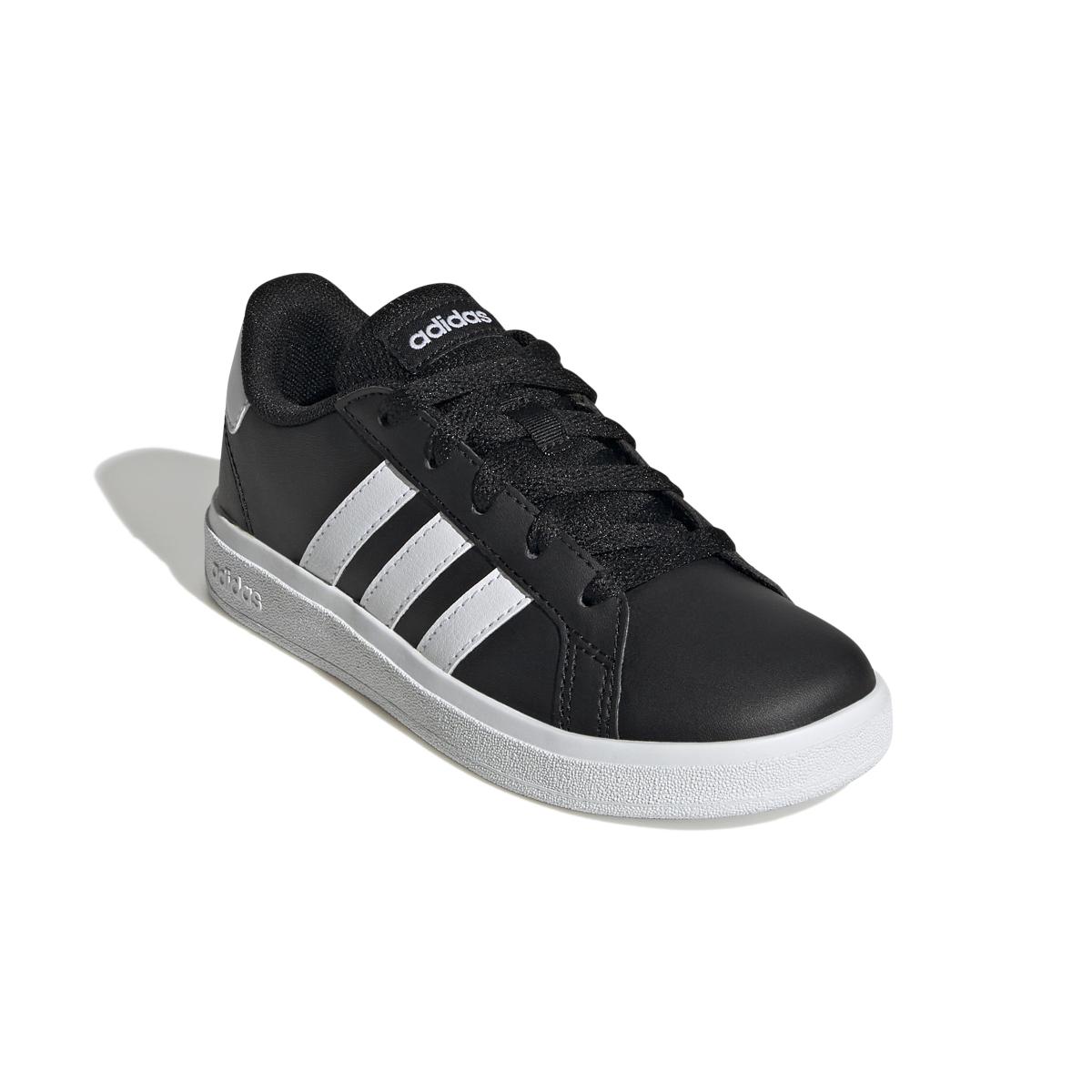 product/a/d/adidas-originals_gw6503_6_footwear_photography_front_lateral_top_view_white_000.jpg