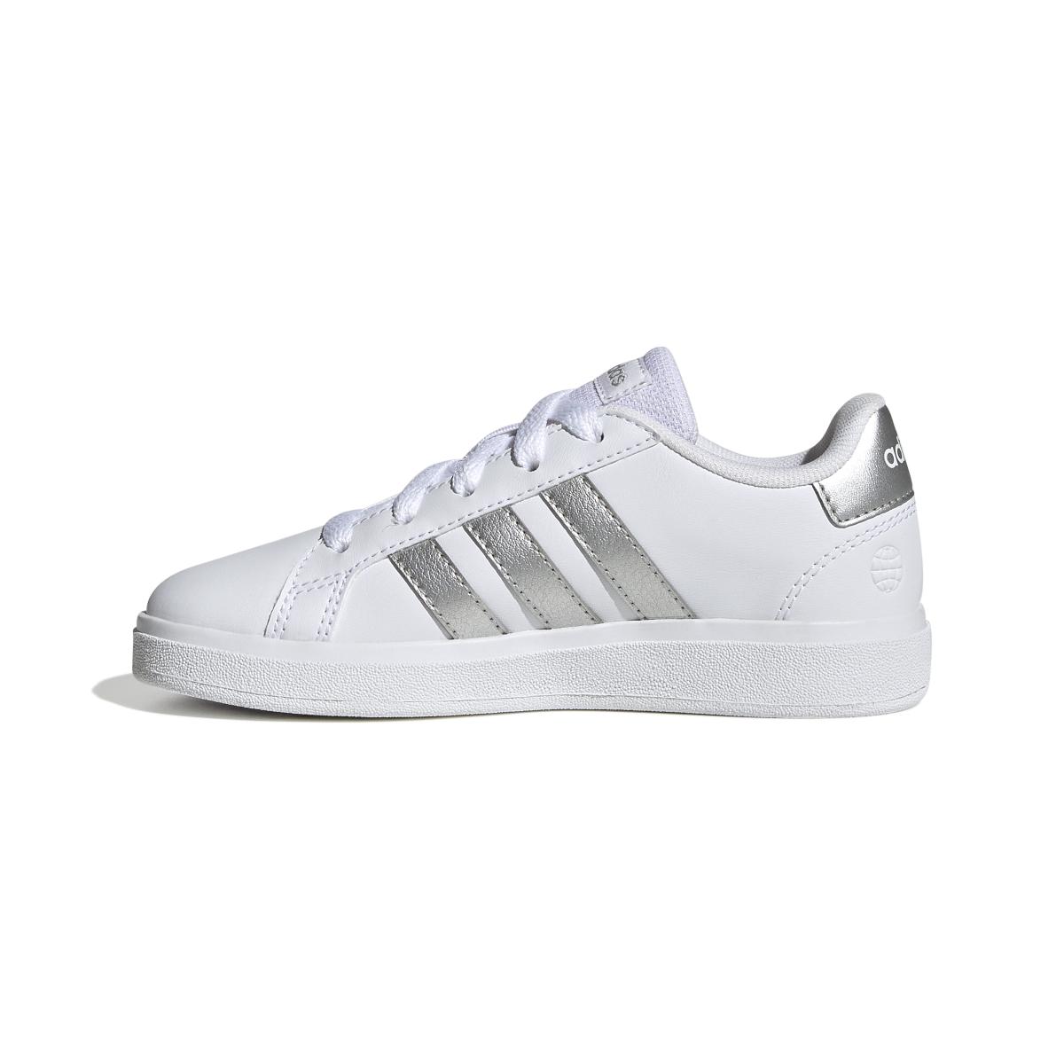 product/a/d/adidas-originals_gw6506_5_footwear_photography_side_medial_center_view_white_000.jpg