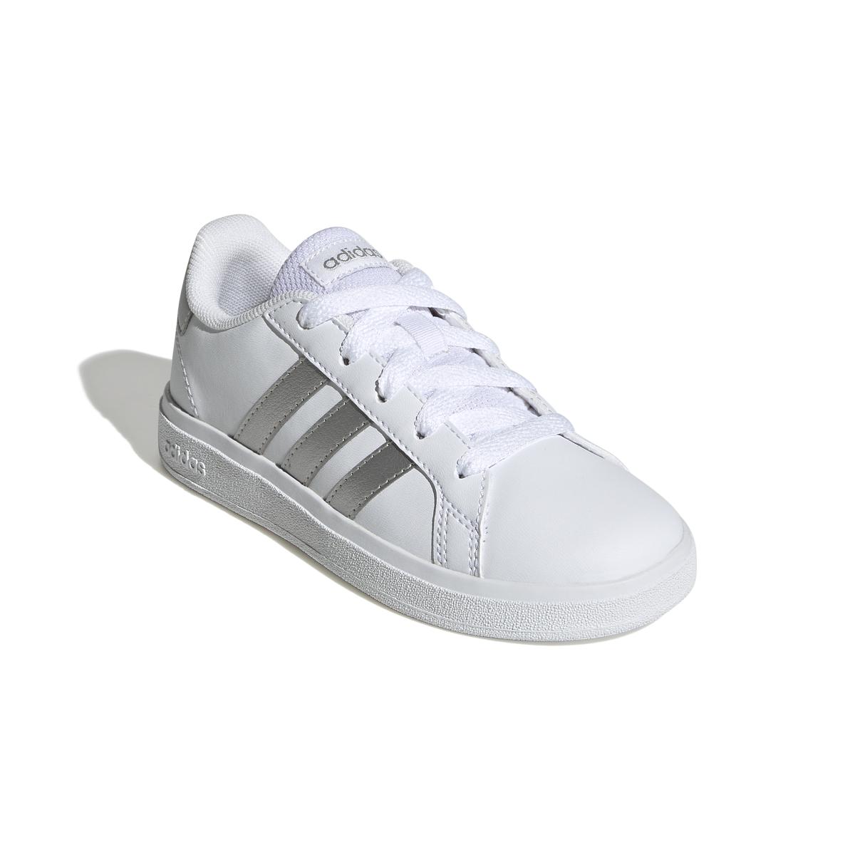 product/a/d/adidas-originals_gw6506_6_footwear_photography_front_lateral_top_view_white_000.jpg