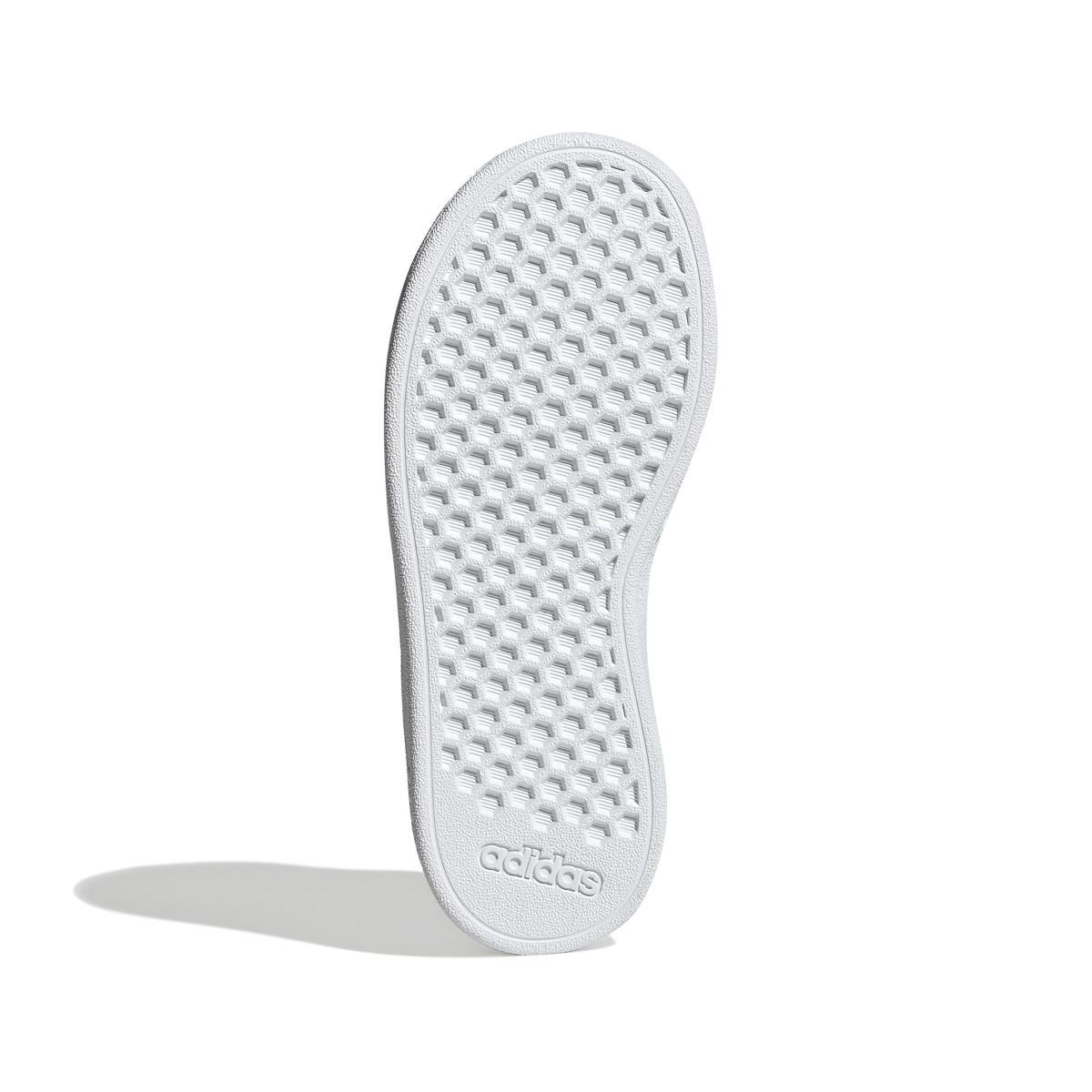 product/a/d/adidas-originals_gw6511_4_footwear_photography_bottom_view_white_000.jpg