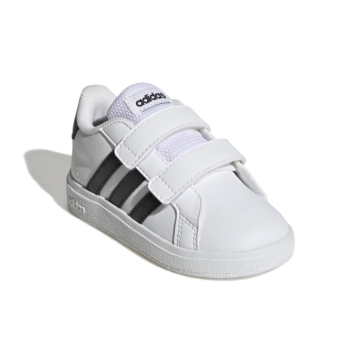 product/a/d/adidas-originals_gw6527_6_footwear_photography_front_lateral_top_view_white_000.jpg