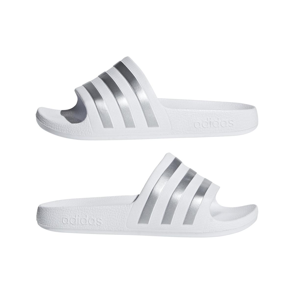 product/a/d/adidas_f35555_11_footwear_photography_mirrored_pair_view_white-nw112824.jpg
