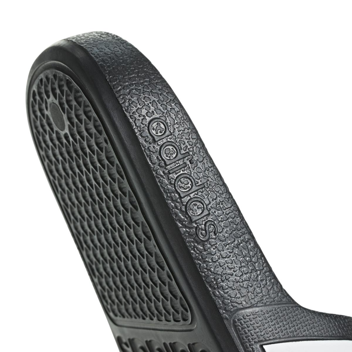 product/a/d/adidas_f35556_9_footwear_photography_detail_view_2_white-nw112824.jpg