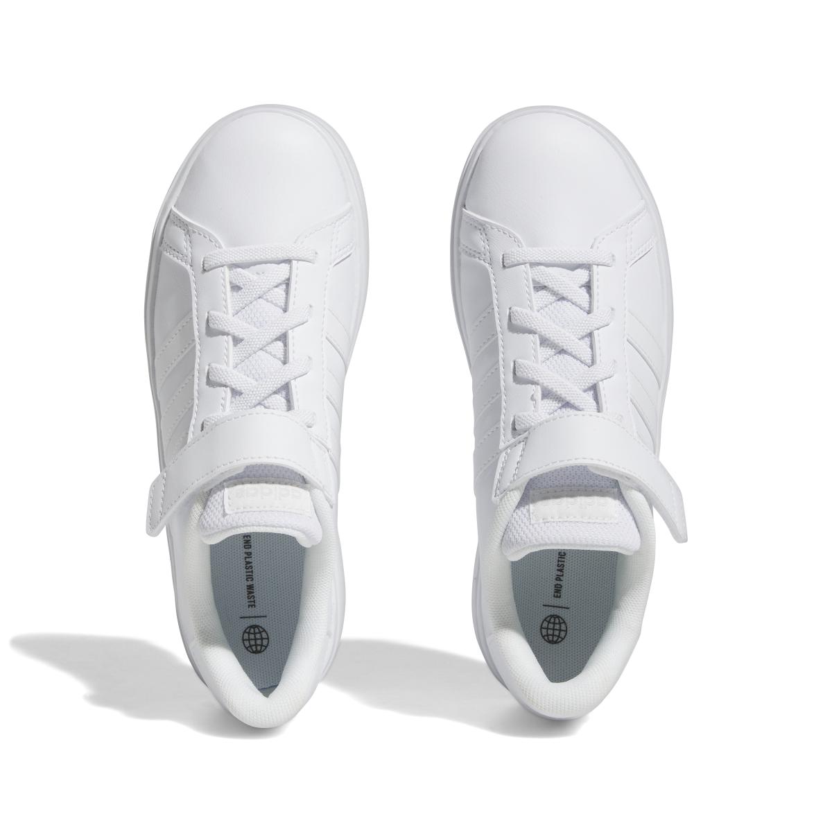 product/a/d/adidas_fz6160_3_footwear_photography_top_portrait_view_white.jpg