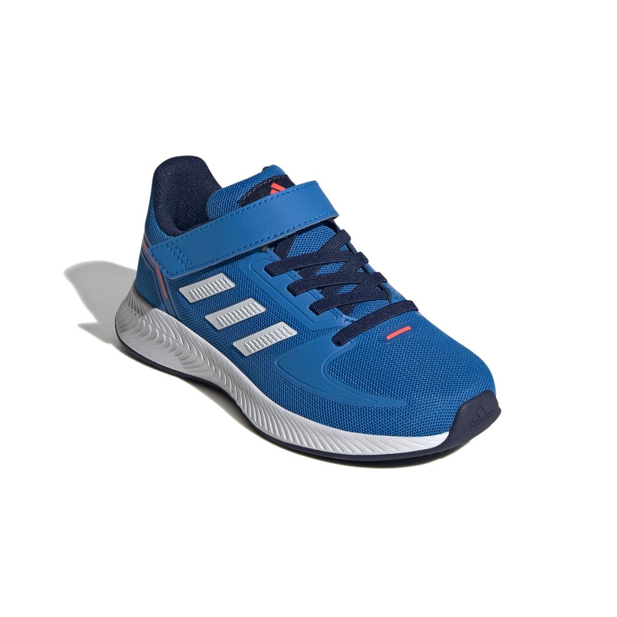 product/a/d/adidas_gv7751_6_footwear_photography_front_lateral_top_view_white_000.jpg