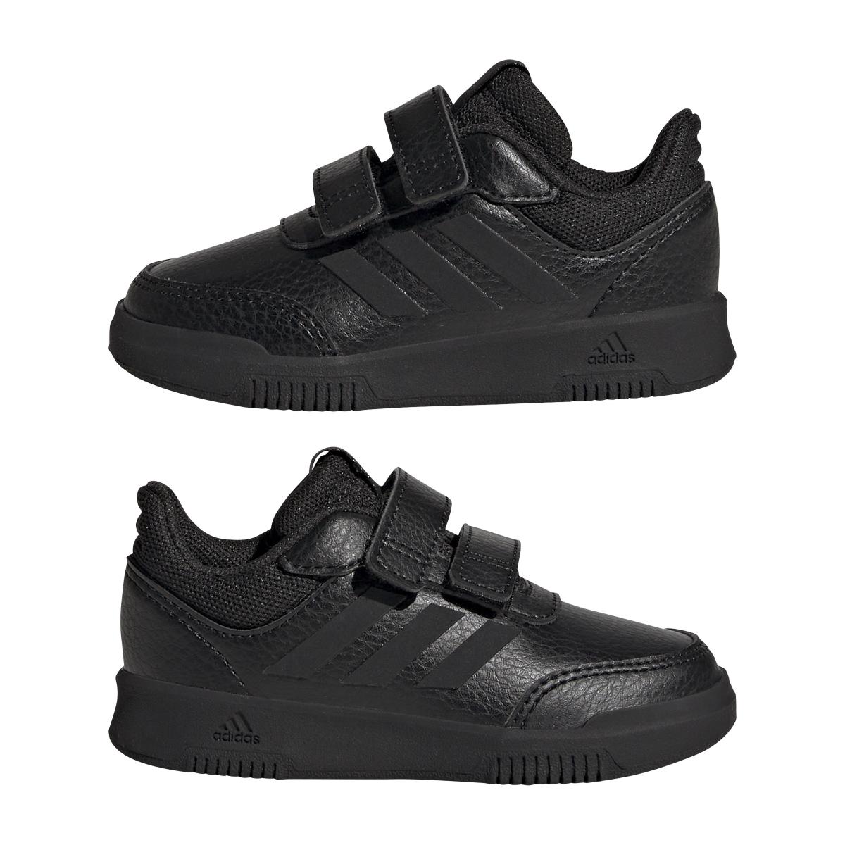 product/a/d/adidas_gw6455_10_footwear_photography_mirrored_pair_view_white_000.jpg