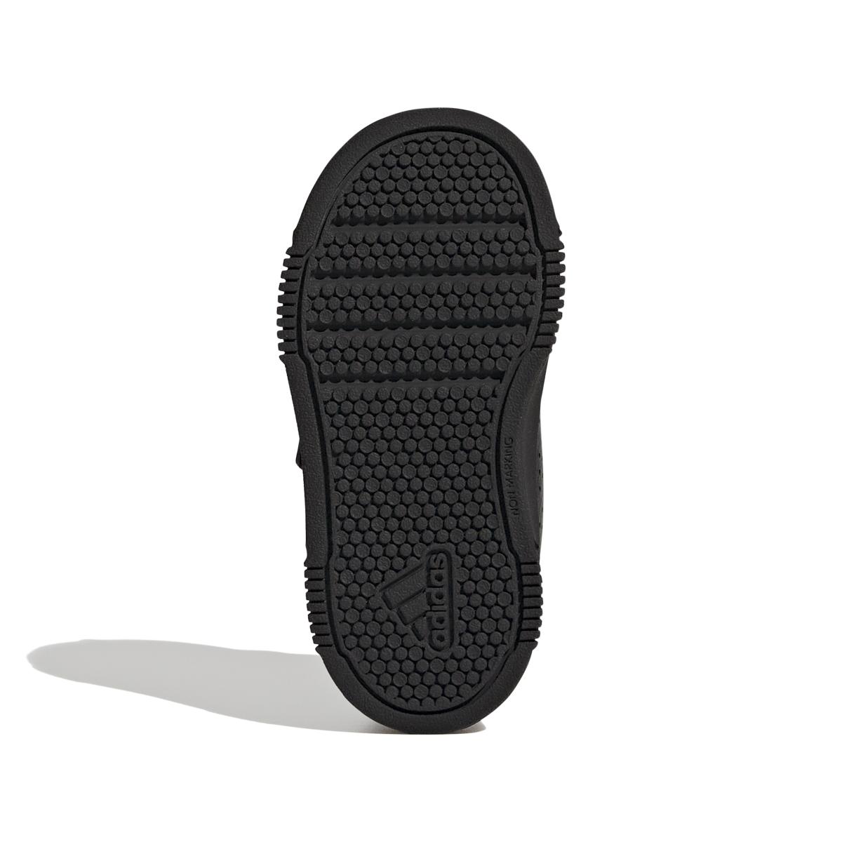product/a/d/adidas_gw6455_4_footwear_photography_bottom_view_white_000.jpg