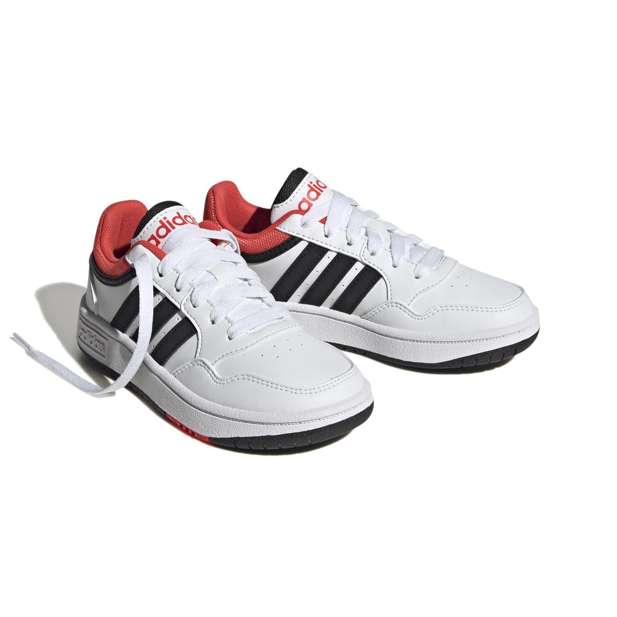 product/a/d/adidas_gz9673_6_footwear_photography_front_lateral_top_view_white.jpg