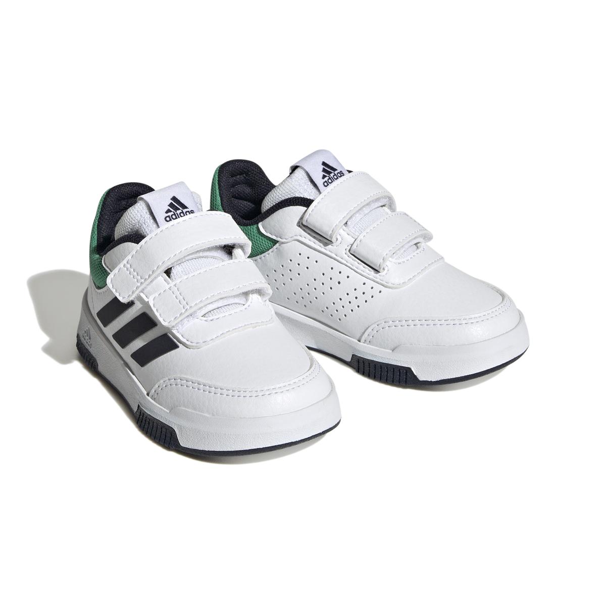 product/a/d/adidas_h06302_6_footwear_photography_front_lateral_top_view_white_000.jpg
