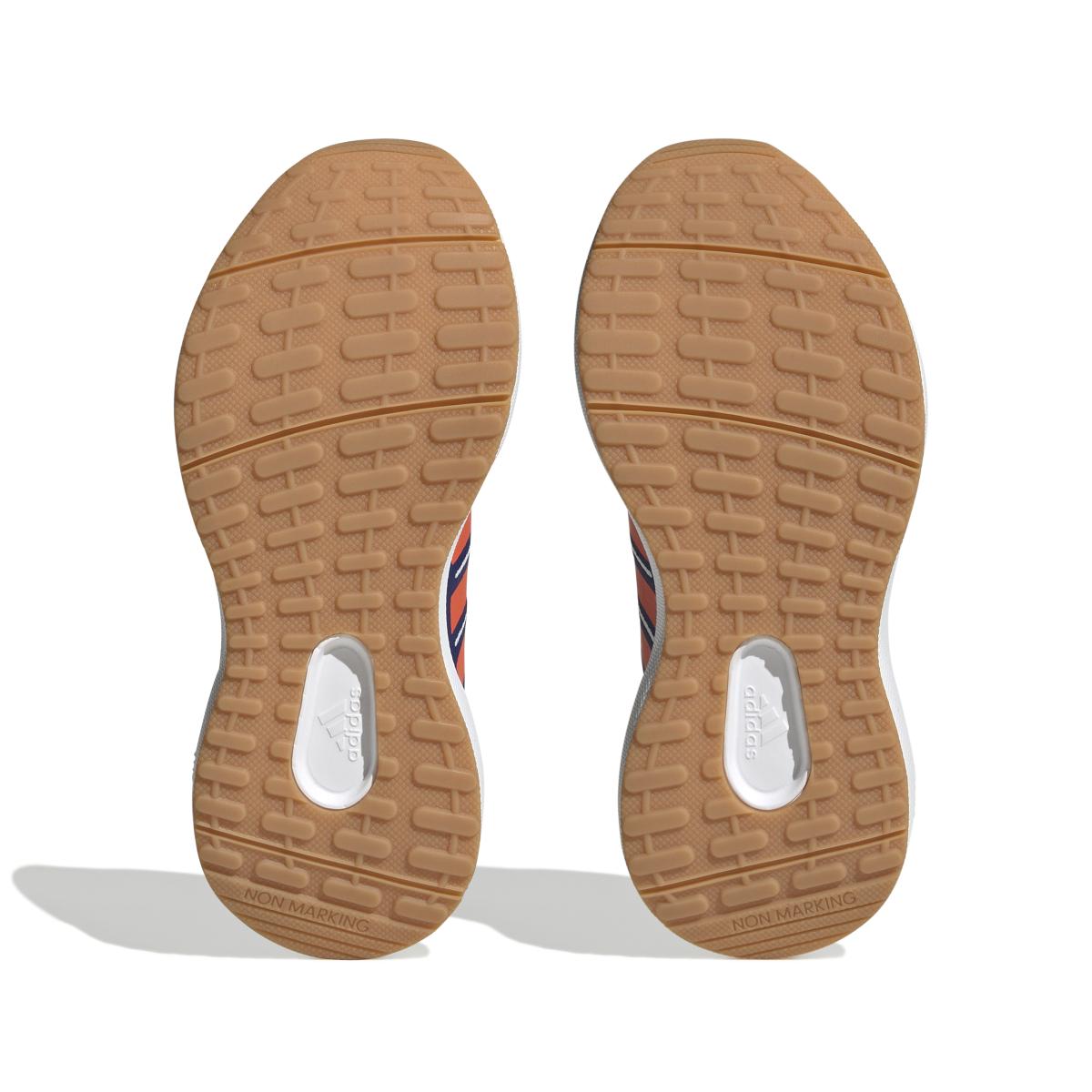 product/a/d/adidas_hp5450_4_footwear_photography_bottom_view_white_000.jpg