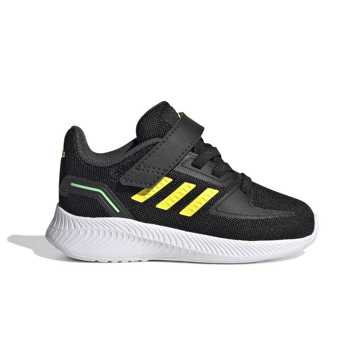 product/a/d/adidas_hr1400_1_footwear_photography_side_lateral_center_view_white_000.jpg