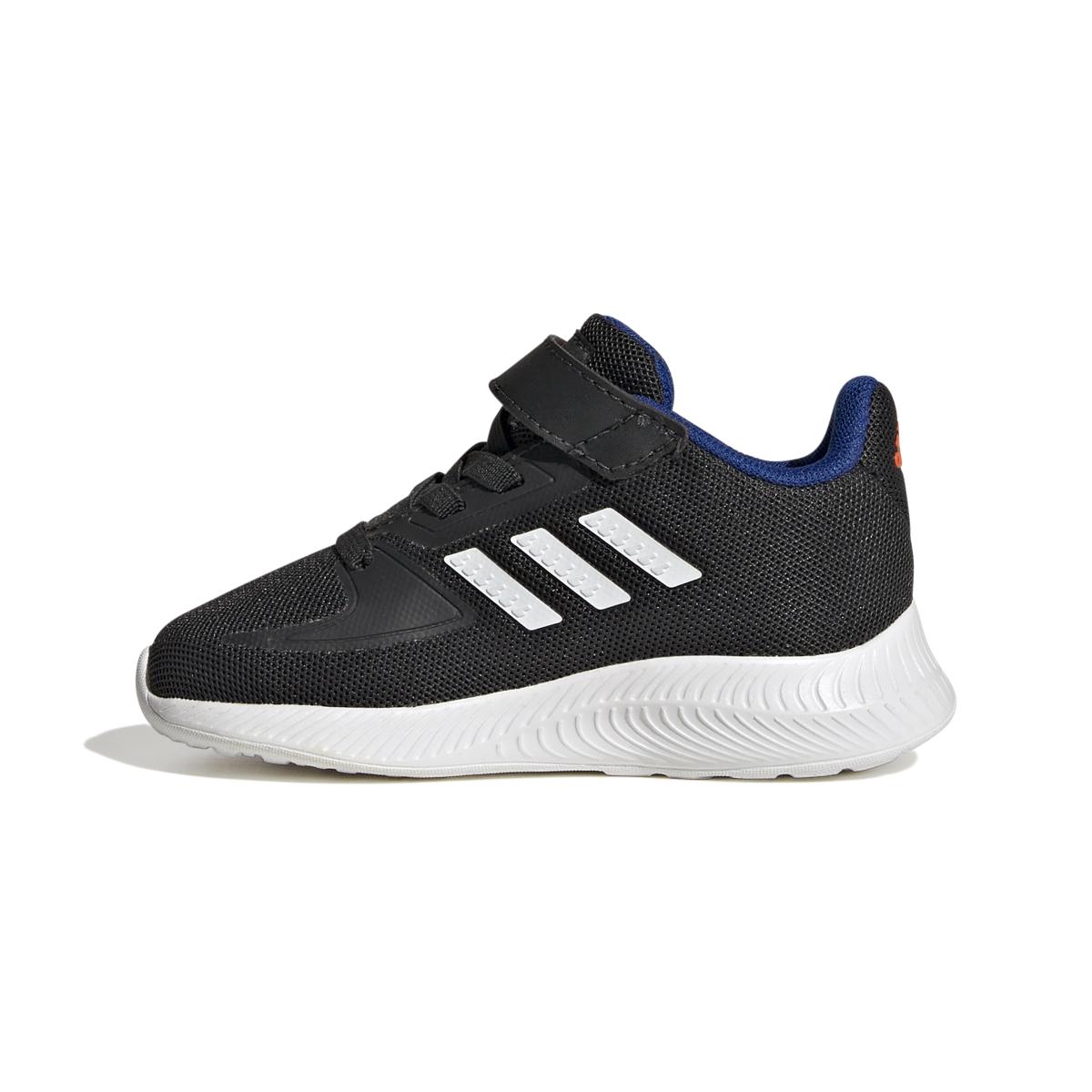 product/a/d/adidas_hr1402_5_footwear_photography_side_medial_center_view_white.jpg