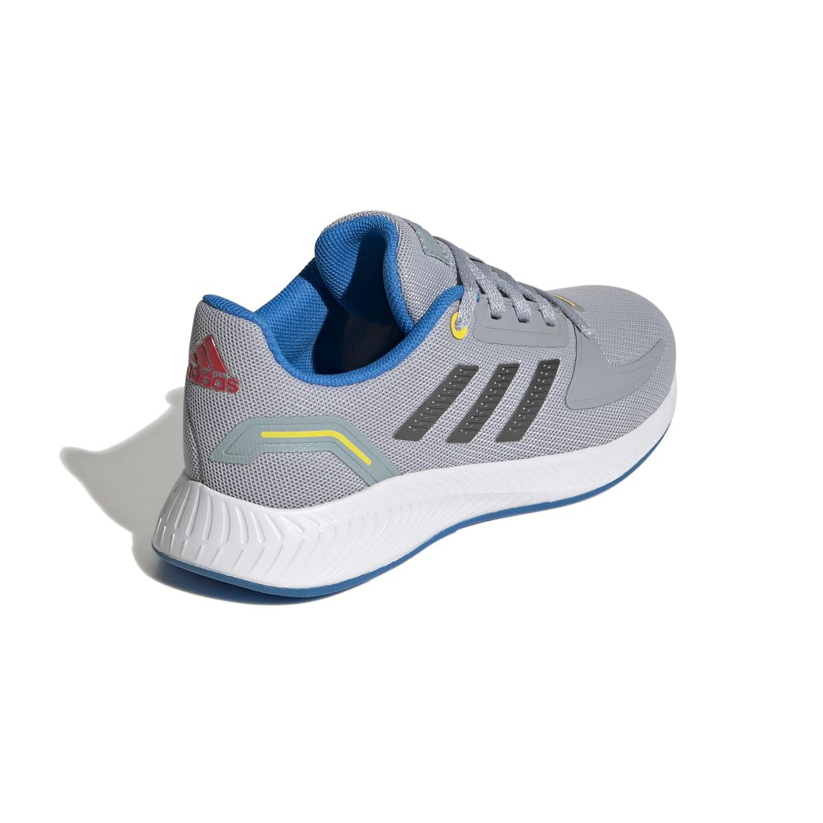 product/a/d/adidas_hr1409_7_footwear_photography_back_lateral_top_view_white_000.jpg