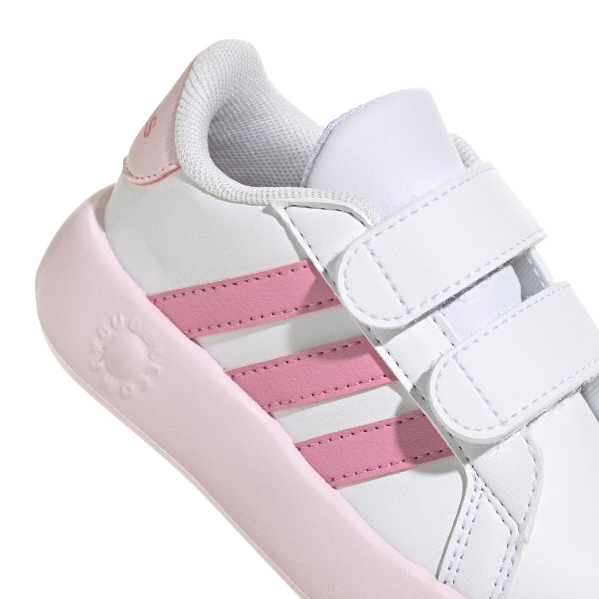 product/a/d/adidas_id0741_9_footwear_photography_detail_view_2_white.jpg
