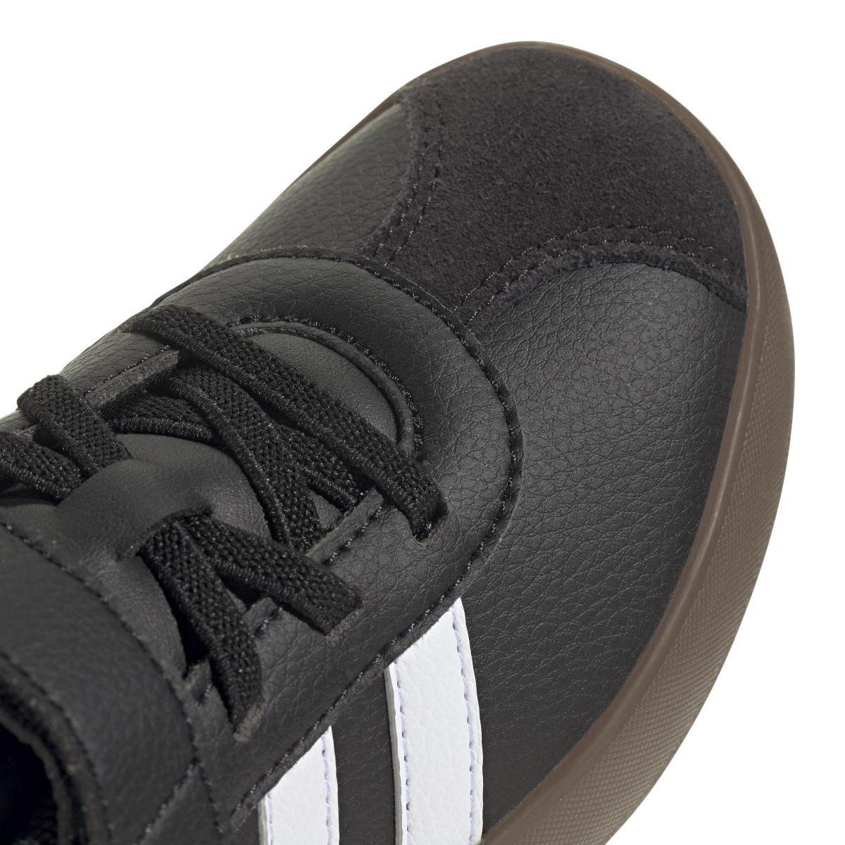 product/a/d/adidas_id9154_9_footwear_photography_detail_view_2_white.jpg