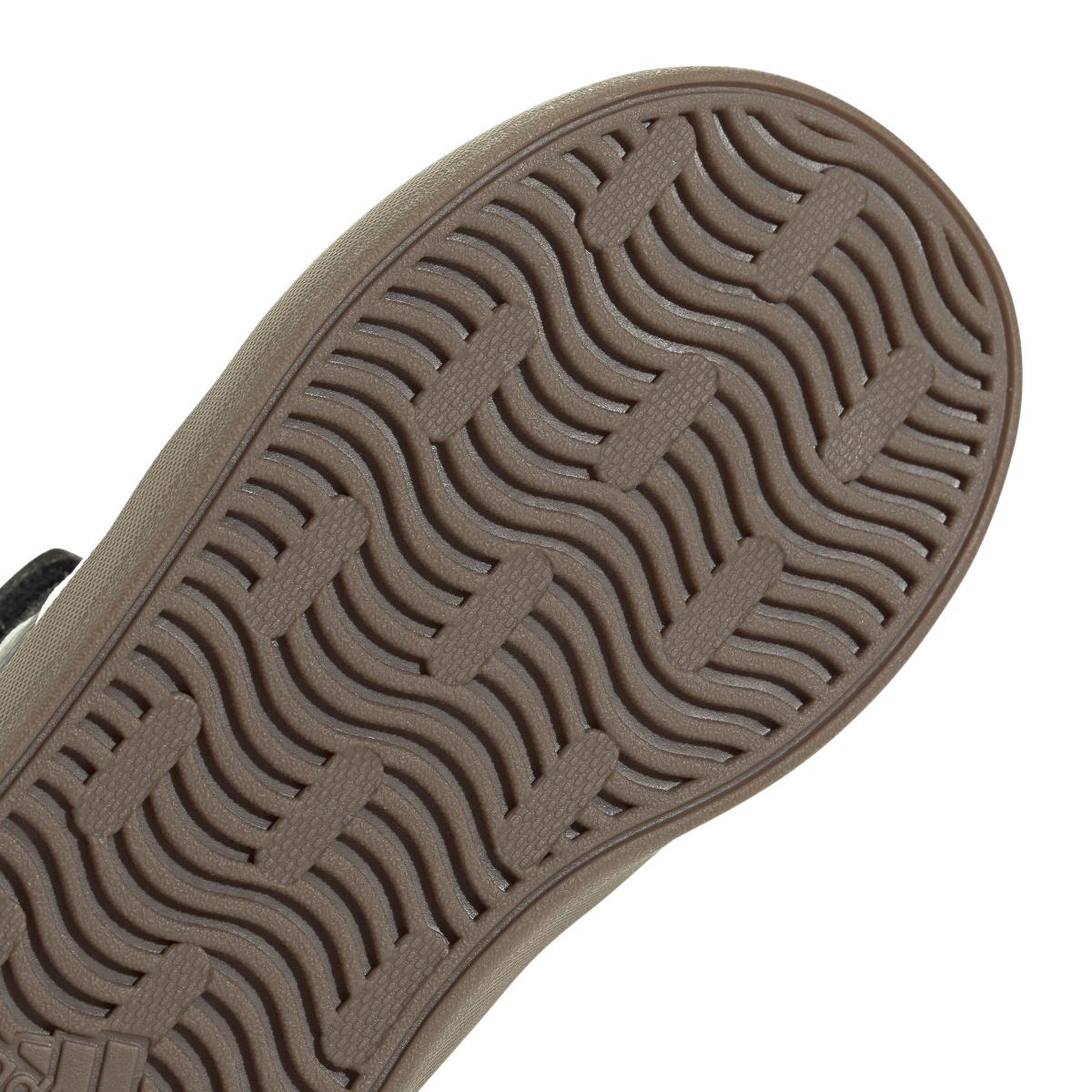 product/a/d/adidas_id9156_9_footwear_photography_detail_view_2_white.jpg