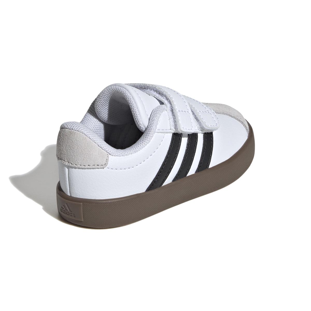product/a/d/adidas_id9157_7_footwear_photography_back_lateral_top_view_white.jpg