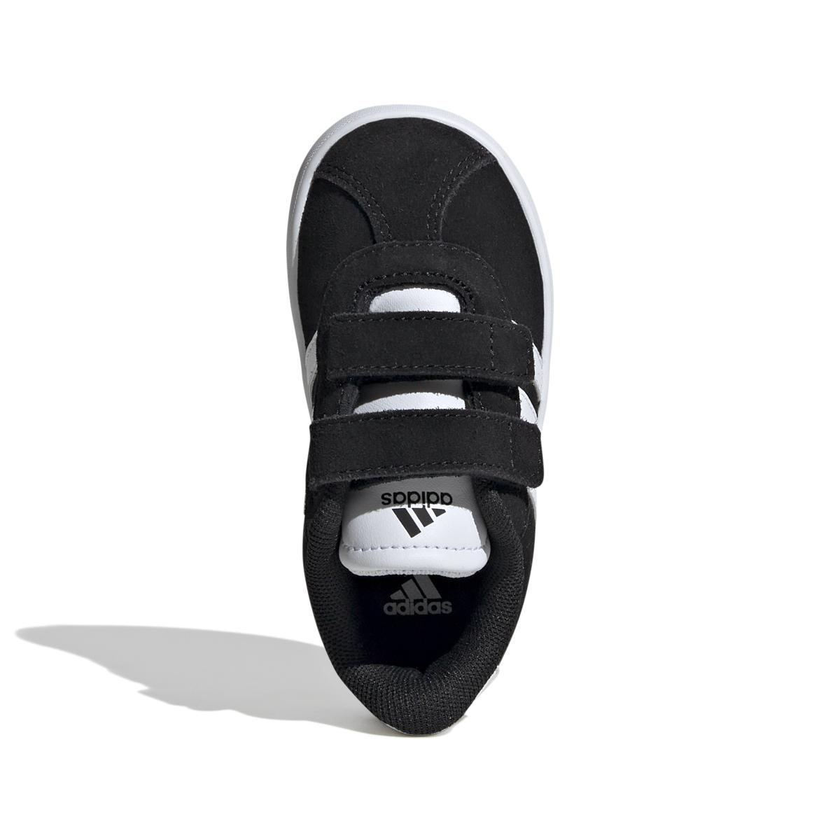 product/a/d/adidas_id9158_3_footwear_photography_top_portrait_view_white.jpg