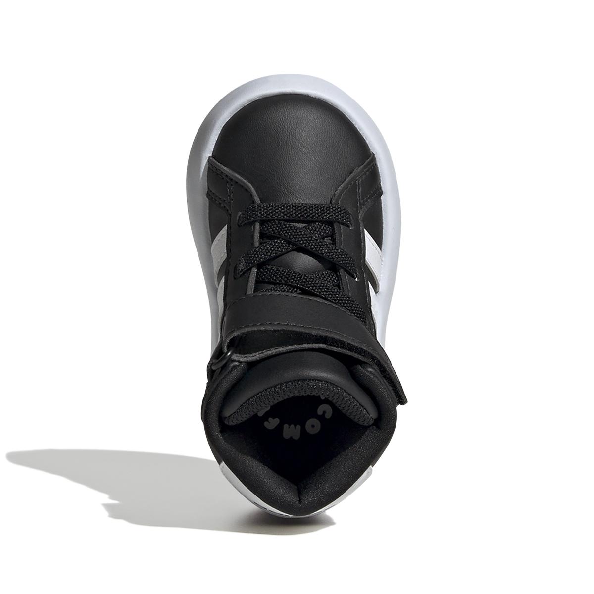 product/a/d/adidas_ie3867_3_footwear_photography_top_portrait_view_white.jpg