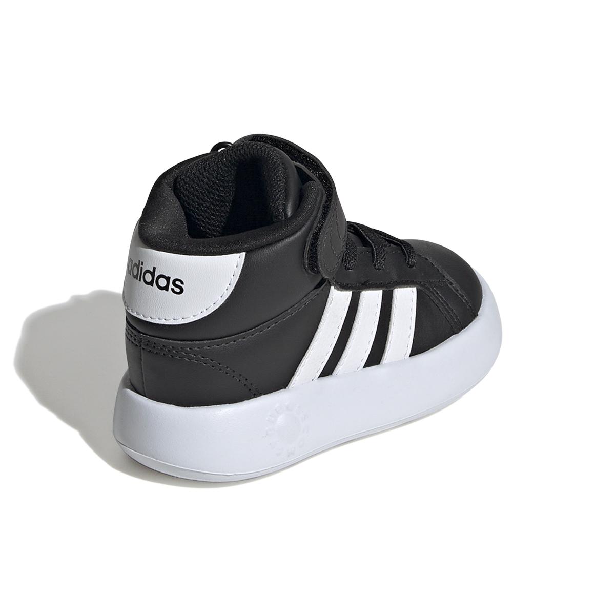product/a/d/adidas_ie3867_7_footwear_photography_back_lateral_top_view_white.jpg