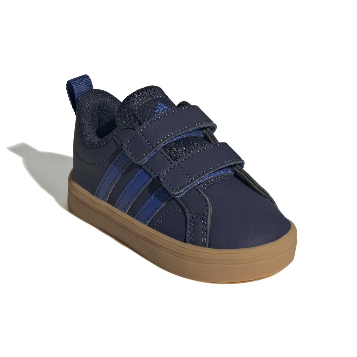 product/a/d/adidas_ie6126_6_footwear_photography_front_lateral_top_view_white.jpg