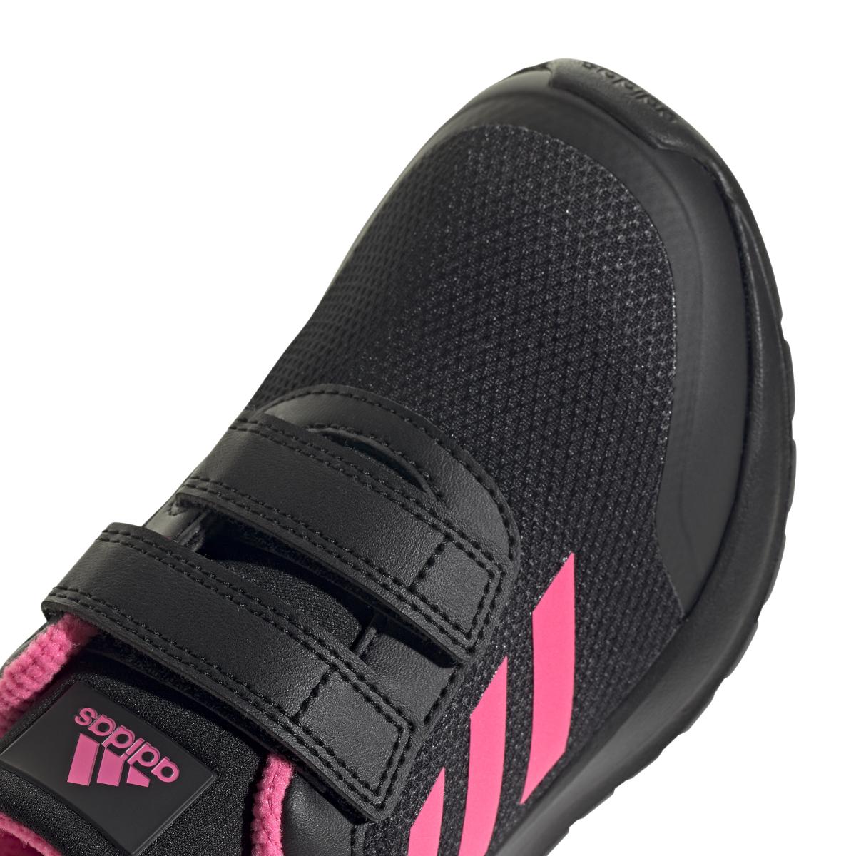 product/a/d/adidas_if0366_8_footwear_photography_detail_view_1_white_bv.jpg