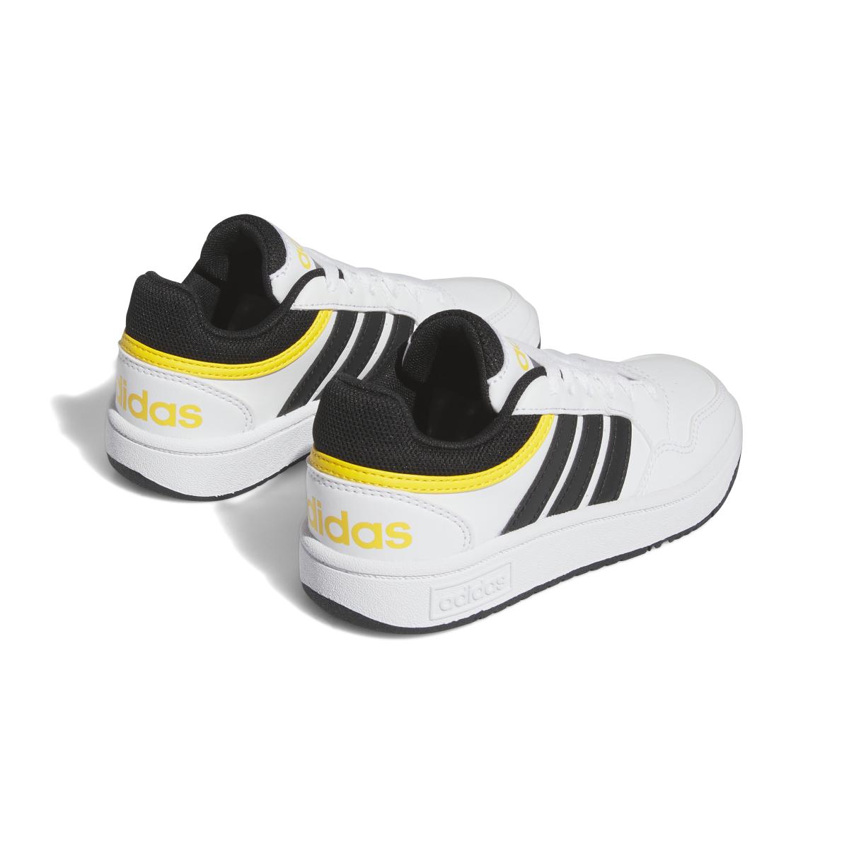product/a/d/adidas_if2726_7_footwear_photography_back_lateral_top_view_white.jpg