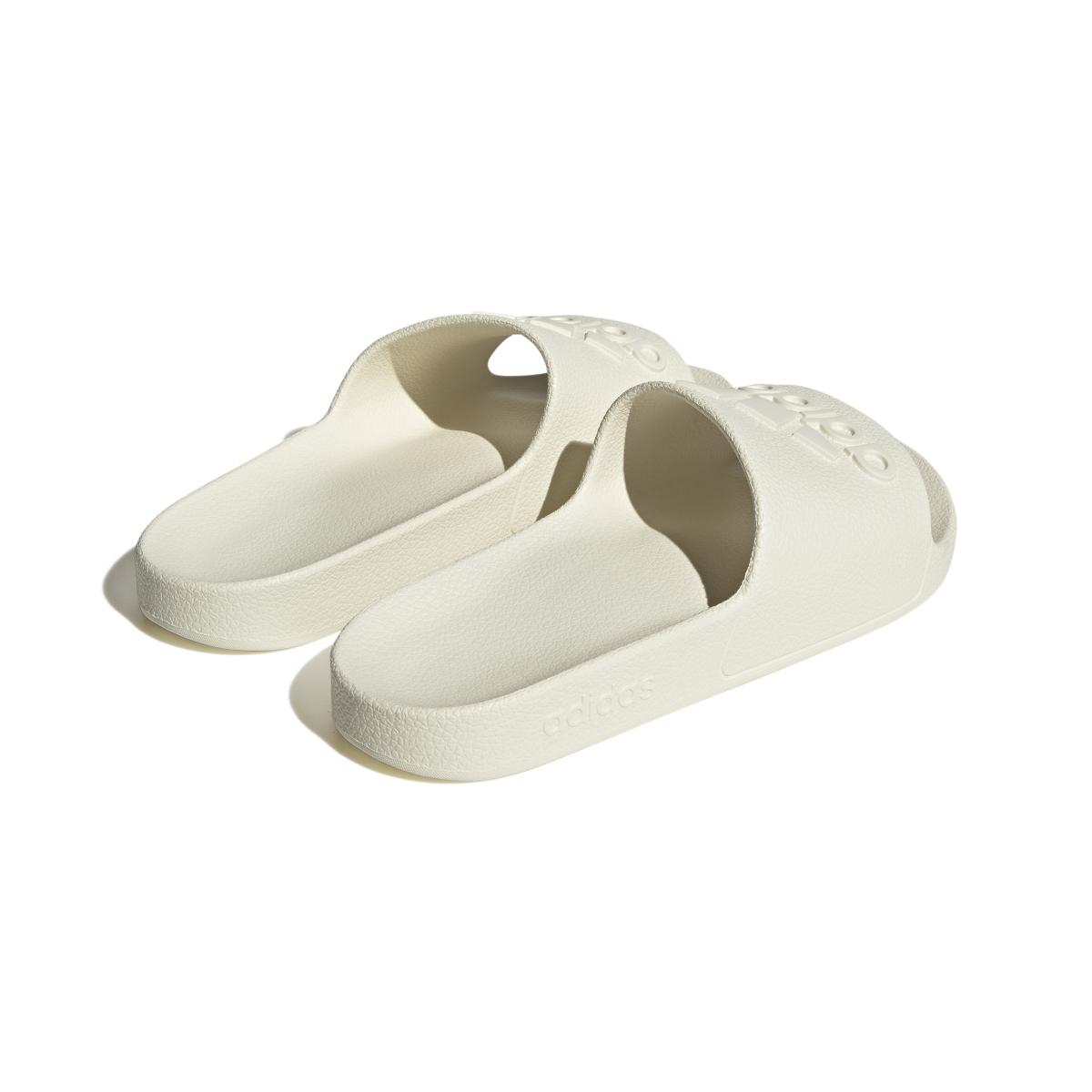 product/a/d/adidas_if7370_7_footwear_photography_back_lateral_top_view_white_bv.jpg