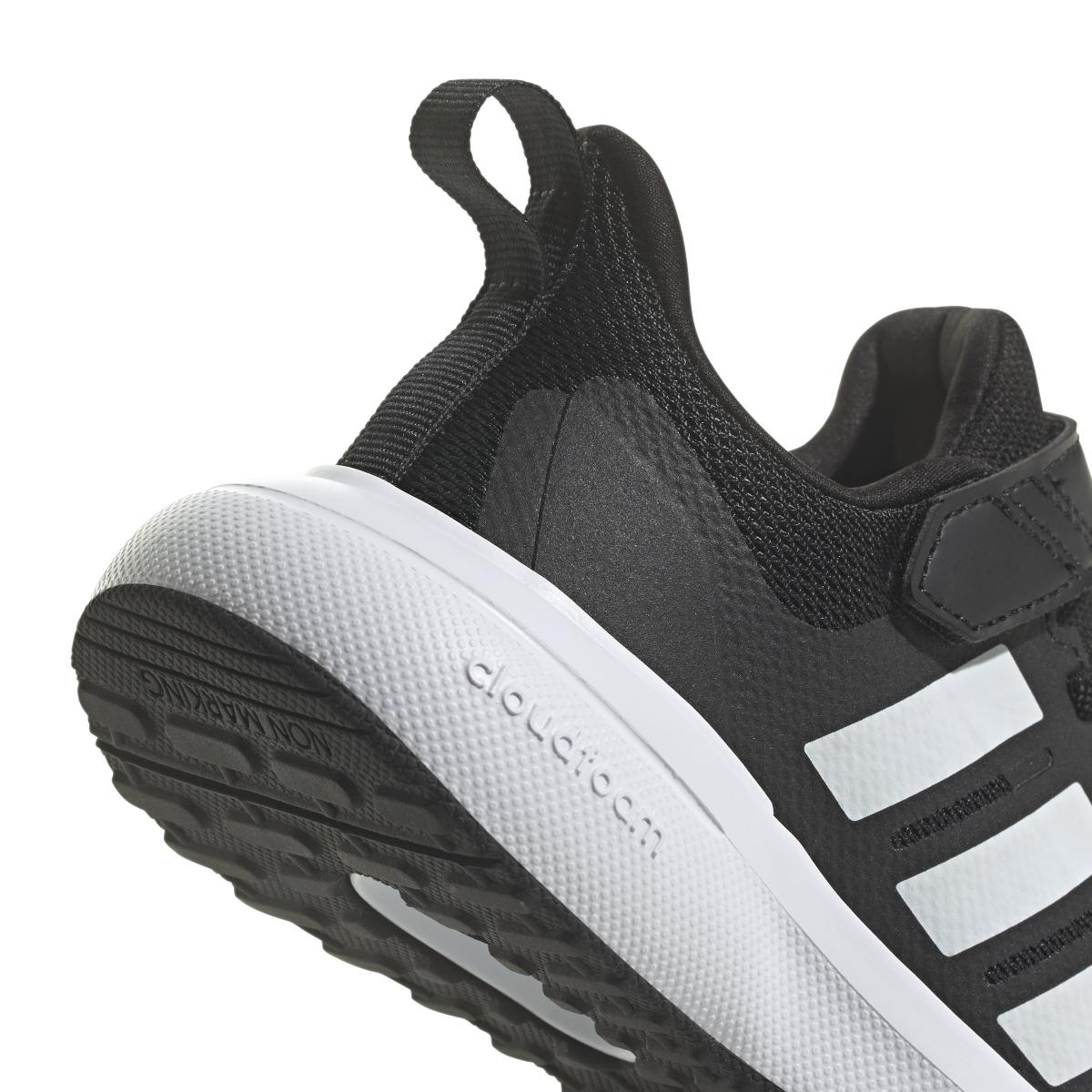 product/a/d/adidas_ig5387_9_footwear_photography_detail_view_2_white.jpg