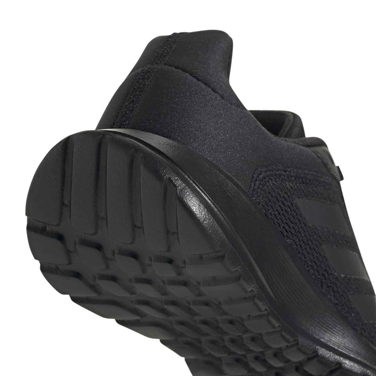 product/a/d/adidas_ig8572_9_footwear_photography_detail_view_2_white.jpg