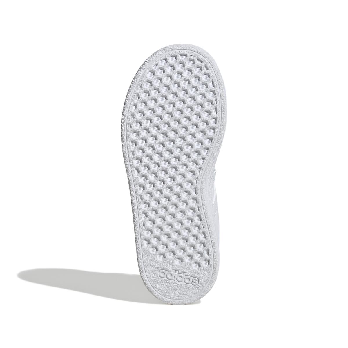 product/a/d/adidas_ih5531_4_footwear_photography_bottom_view_white.jpg