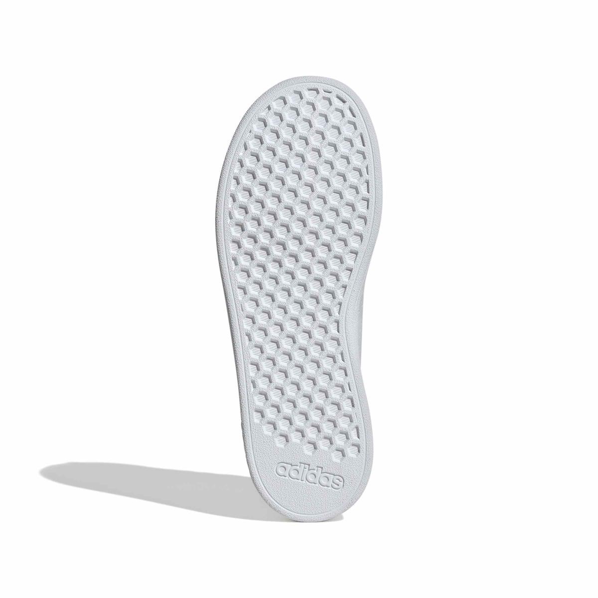 product/a/d/adidas_ih8123_4_footwear_photography_bottom_view_white-nw091625.jpg