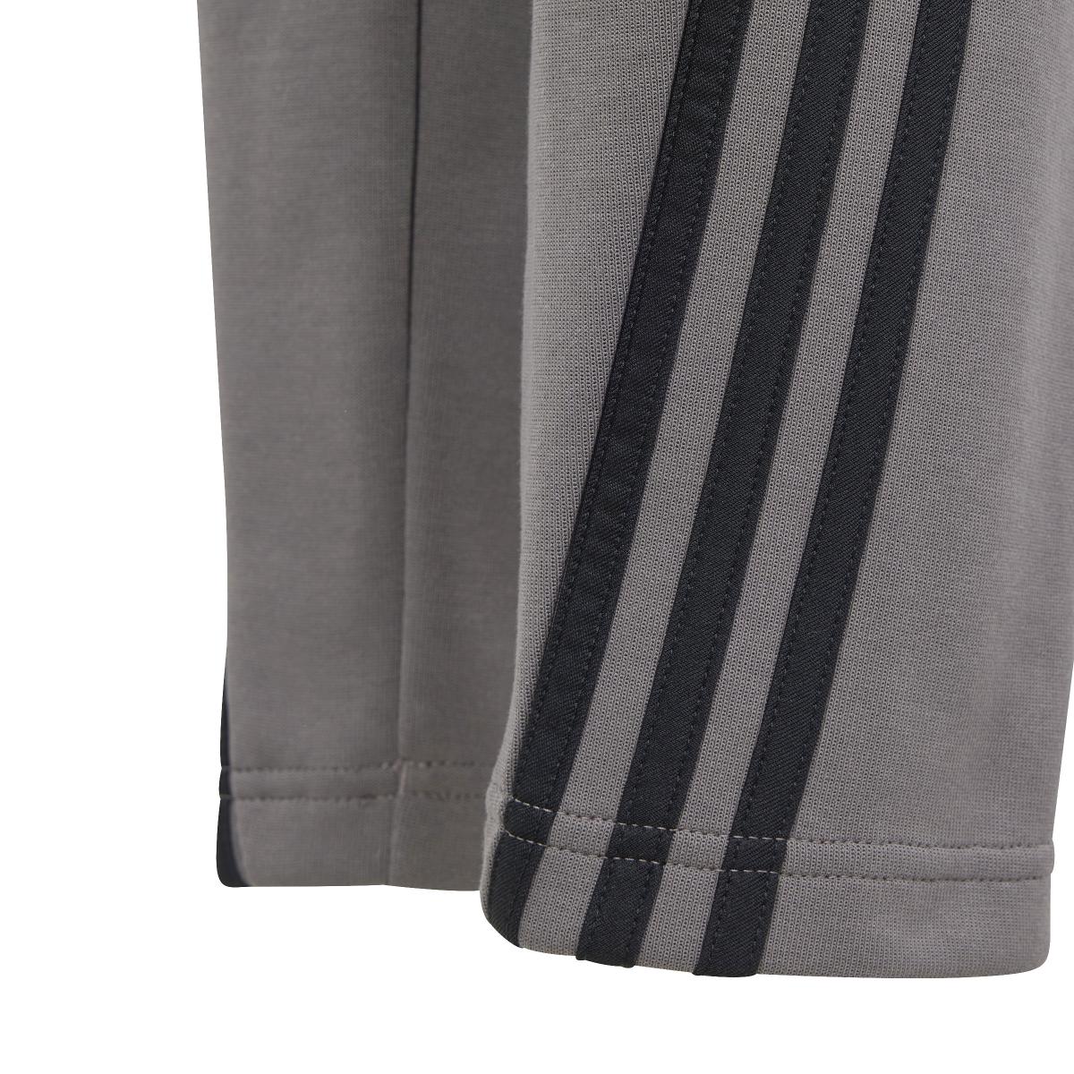 product/a/d/adidas_is4419_5_apparel_photography_detail_view_2_white.jpg