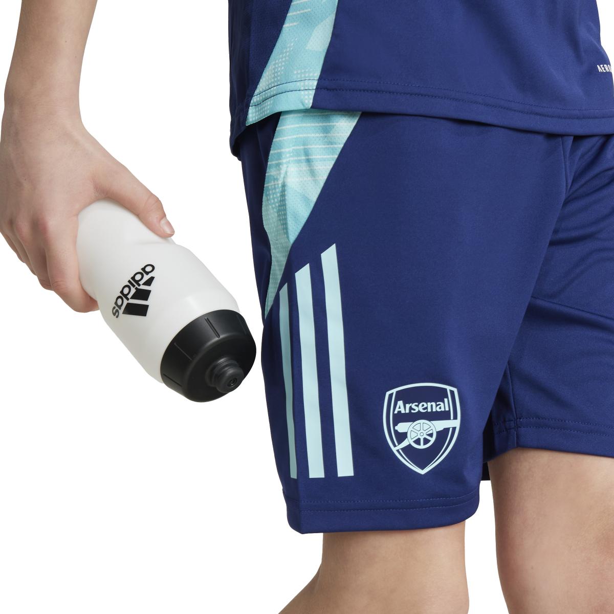 product/a/d/adidas_it2200_4_apparel_on_model_detail_view_1_white.jpg