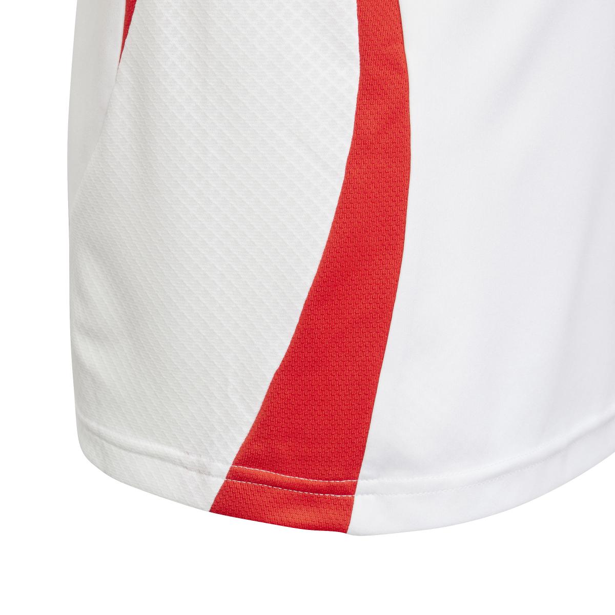 product/a/d/adidas_iv4735_6_apparel_photography_detail_view_3_white-nw052424.jpg