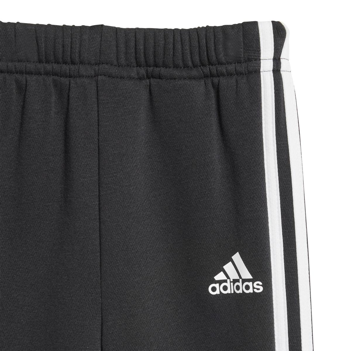 product/a/d/adidas_iw3491_5_apparel_photography_detail_view_3_white.jpg