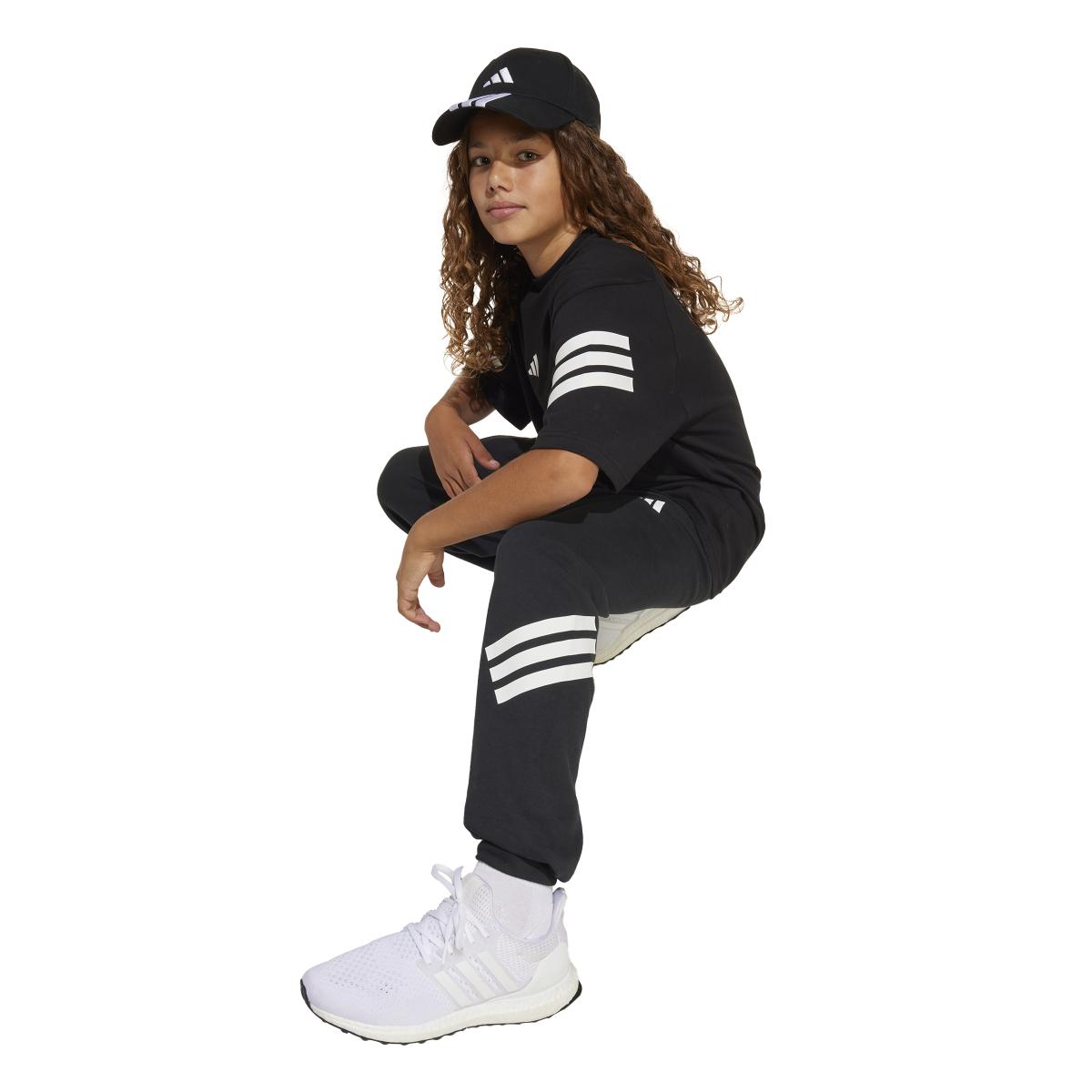 product/a/d/adidas_jd1298_black-white_4.jpg