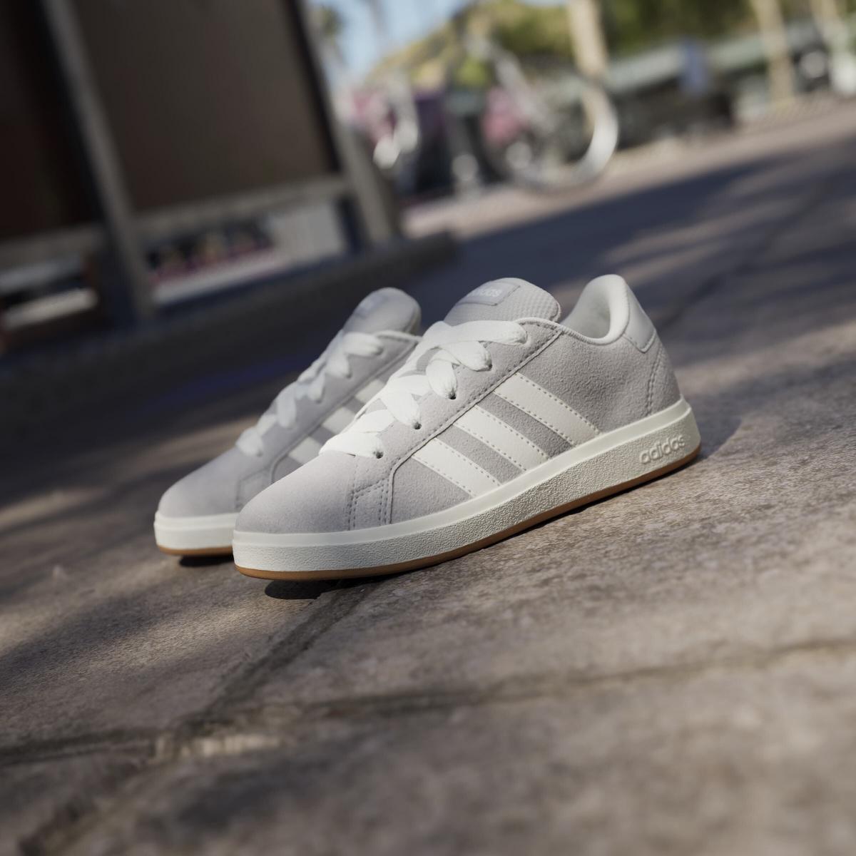 product/a/d/adidas_jh6179_21_footwear_photography_heromrktng_view_8-nw091625.jpg