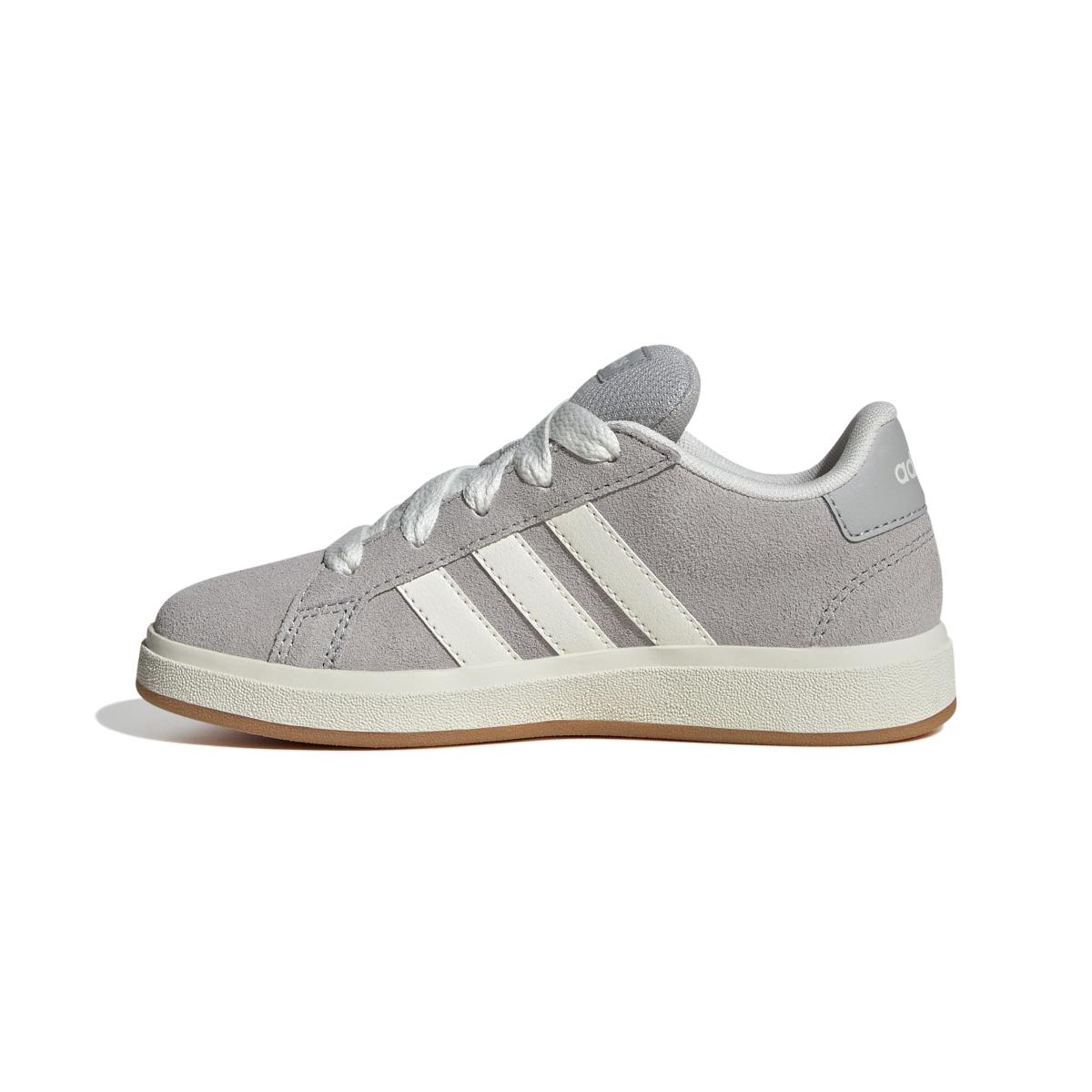 product/a/d/adidas_jh6179_5_footwear_photography_side_medial_center_view_white-nw091625.jpg