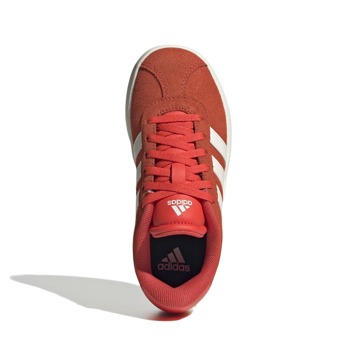product/a/d/adidas_jh8724_3_footwear_photography_top_portrait_view_white.jpg