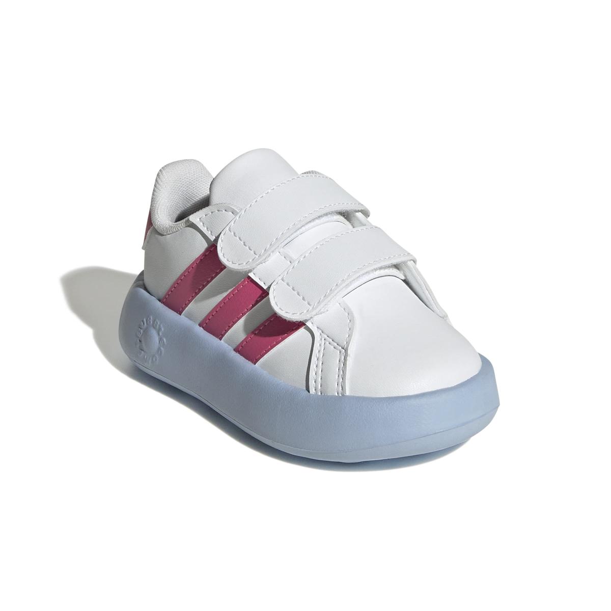 product/a/d/adidas_ji0981_6_footwear_photography_front_lateral_top_view_white-nw091625.jpg