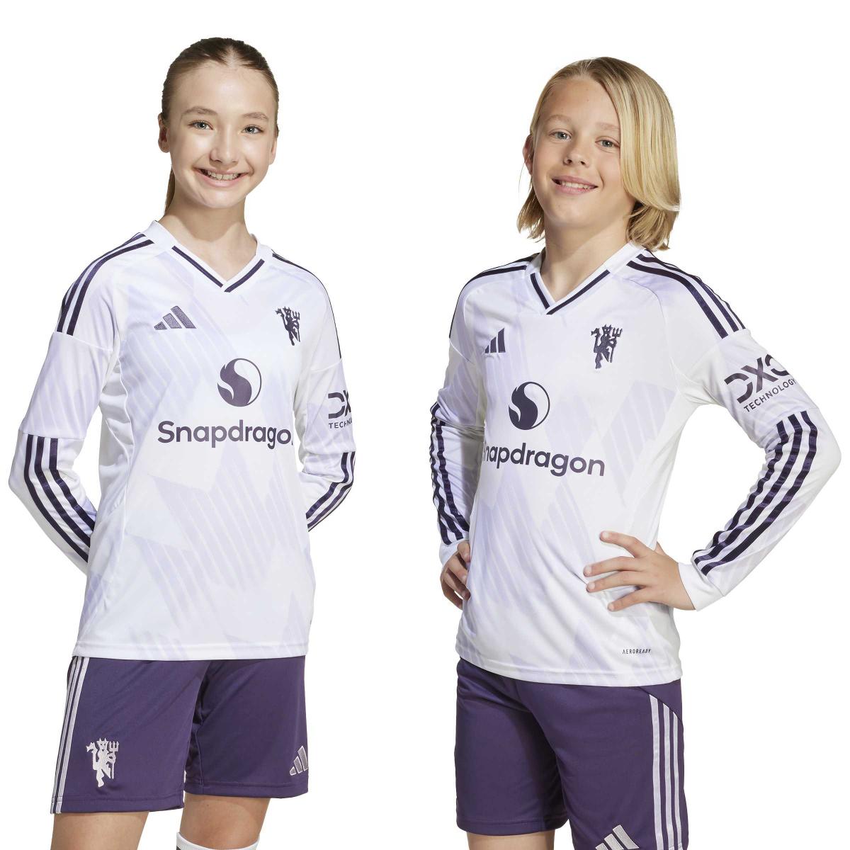product/a/d/adidas_jp3031_9_apparel_on_model_standard_unisex_pair_shot_white.jpg