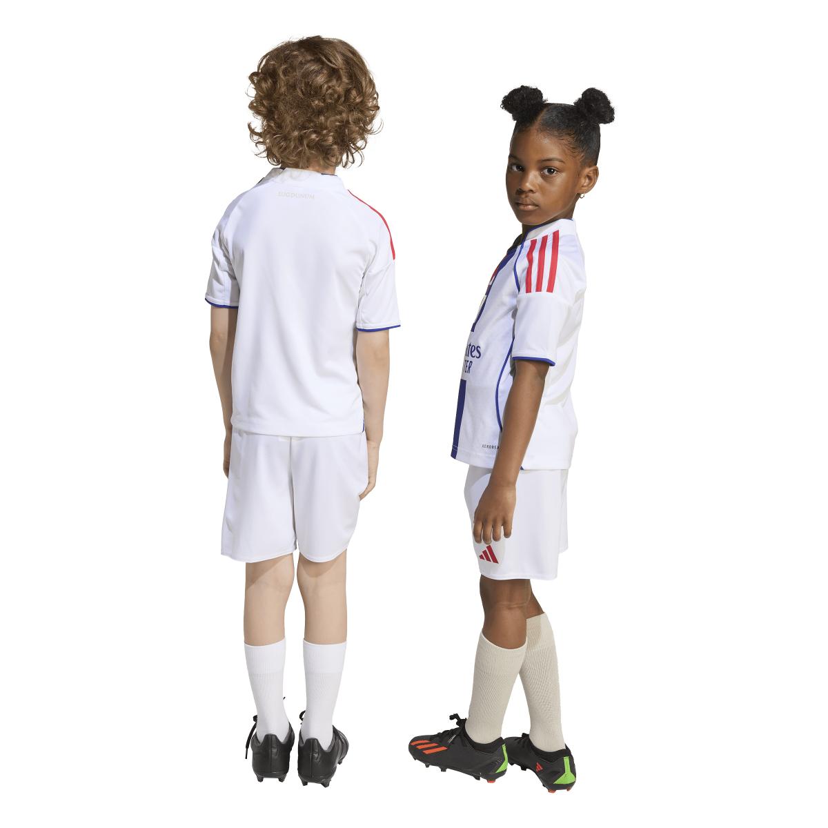 product/a/d/adidas_jp4091_white_11.jpg