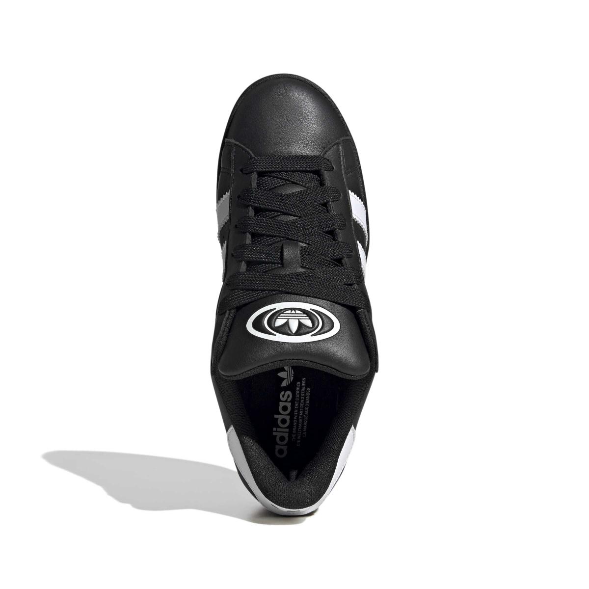 product/a/d/adidas_jp9997_3_footwear_photography_top_portrait_view_white.jpg