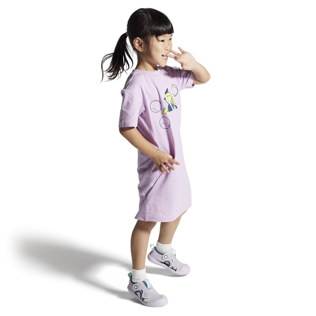 product/a/d/adidas_jq2283_10_footwear_on_model_front_view_white.jpg