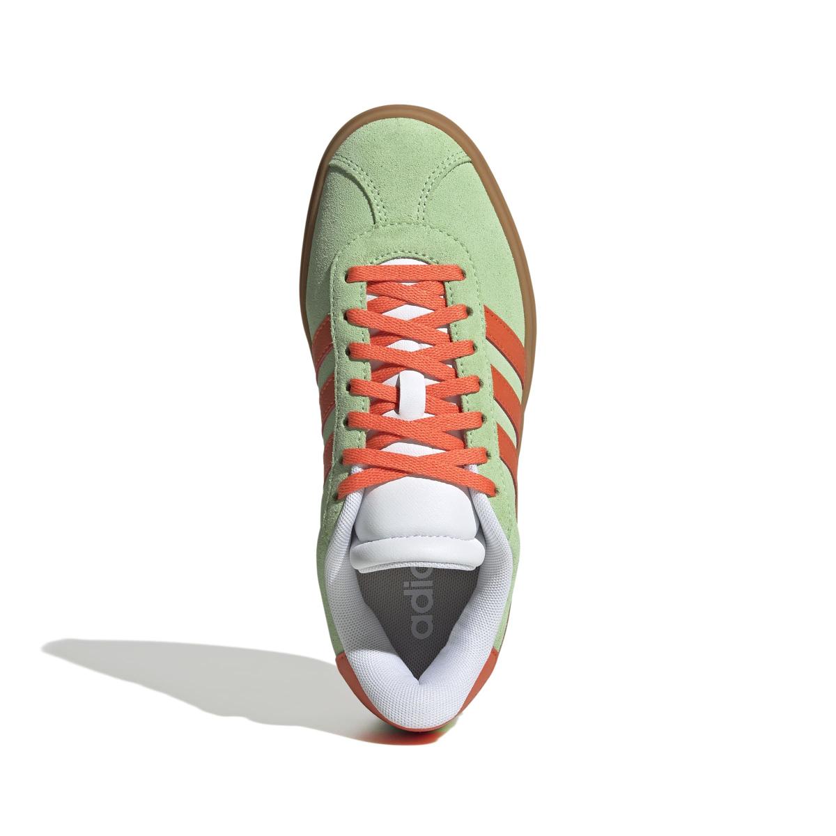 product/a/d/adidas_jq4557_3_footwear_photography_top_portrait_view_white-nw091625.jpg